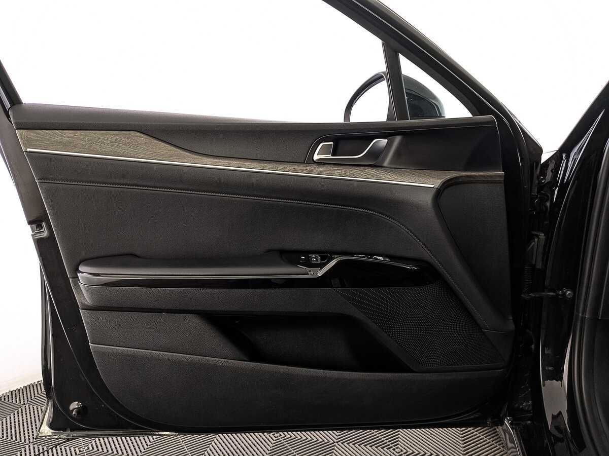 Kia K5, 2022 Фото №19