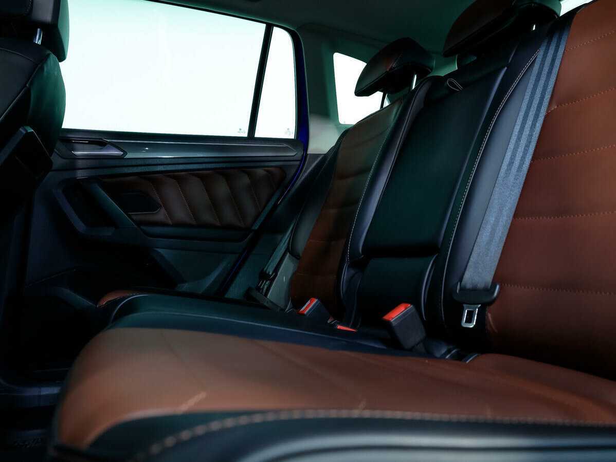 Volkswagen Tiguan, 2018 Фото №9