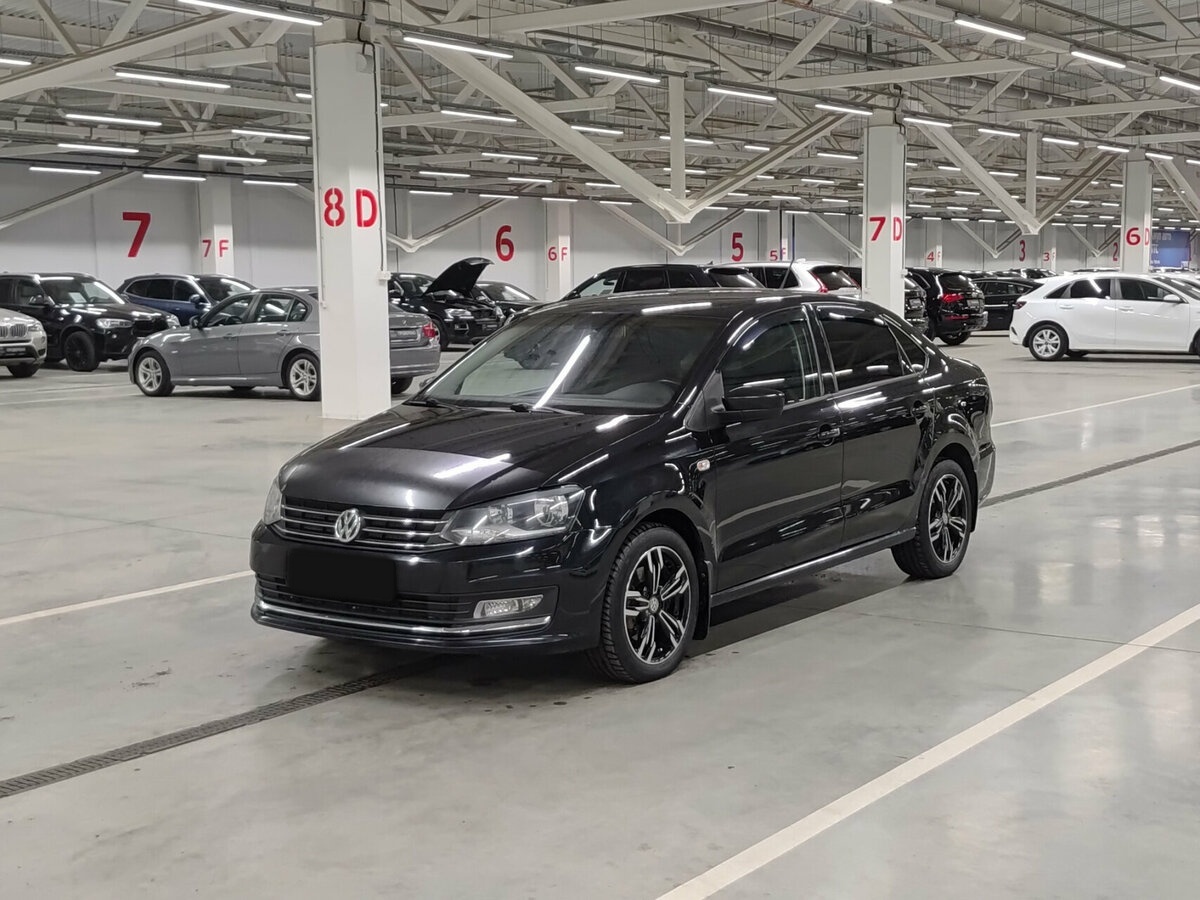 Volkswagen Polo V Рестайлинг, 2016 Фото №1