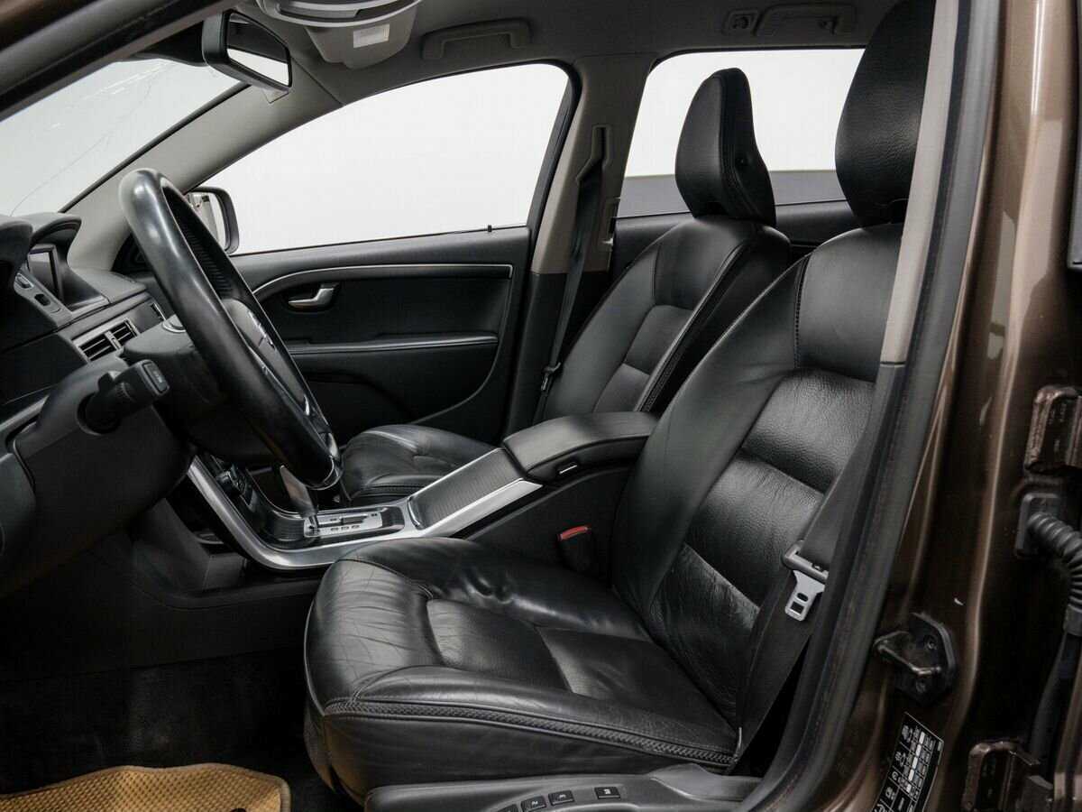 Volvo XC70, 2012 Фото №14