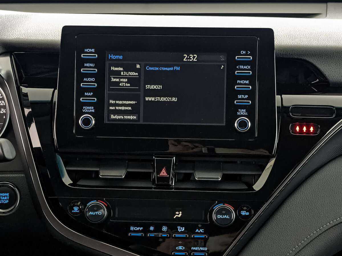 Toyota Camry, 2022 Фото №13