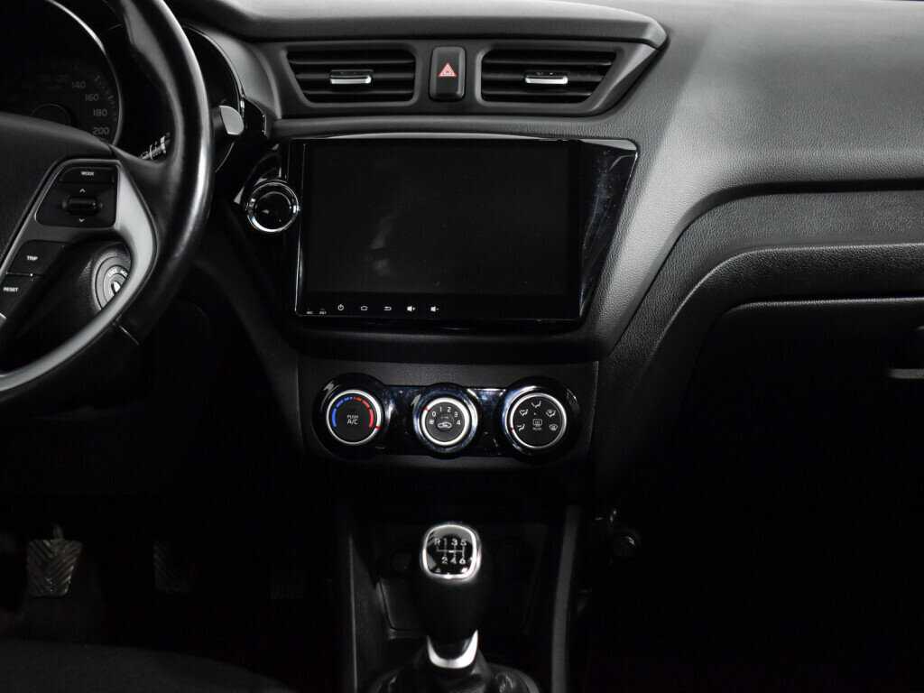 Kia Rio, 2016 Фото №17