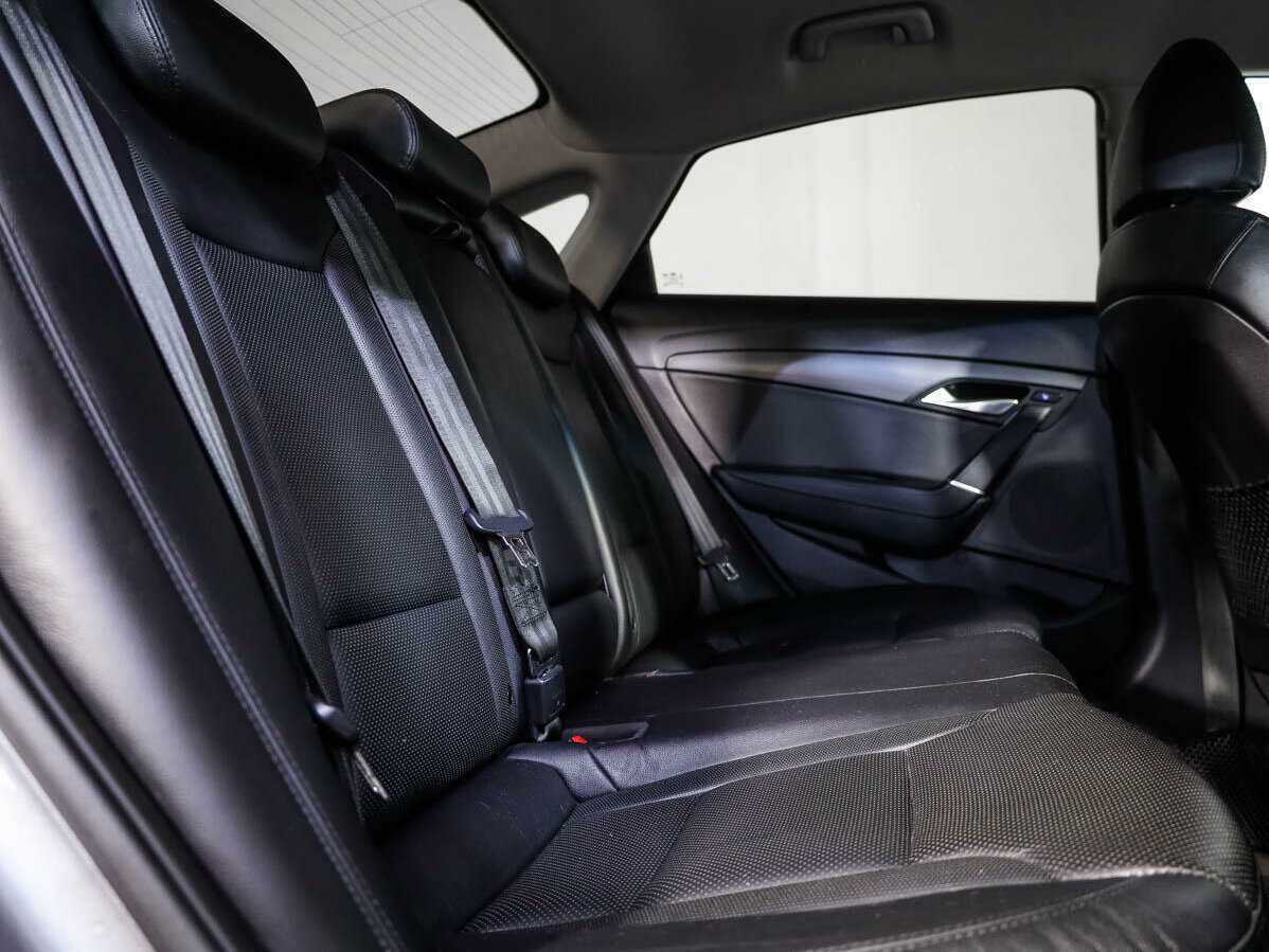 Hyundai i40, 2015 Фото №12