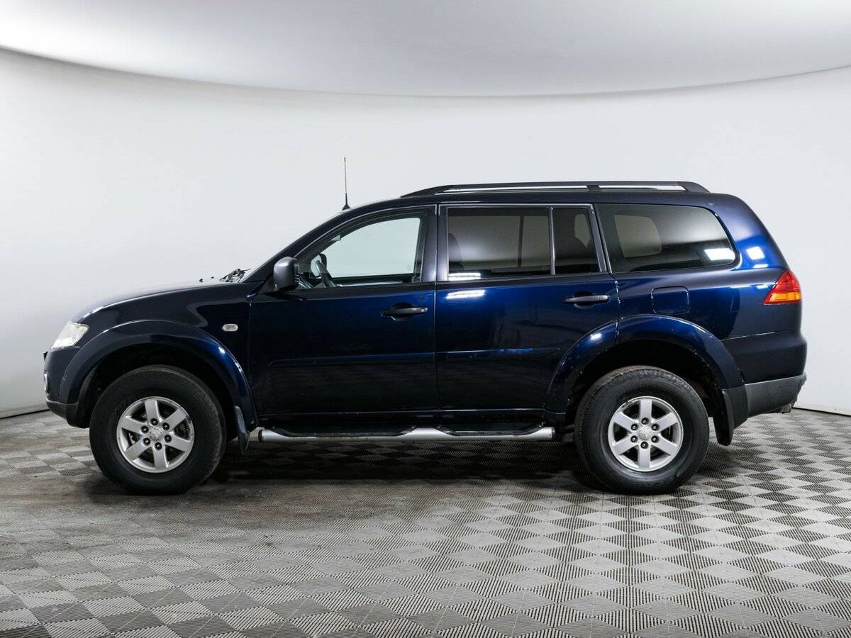 Mitsubishi Pajero Sport, 2012 Фото №8