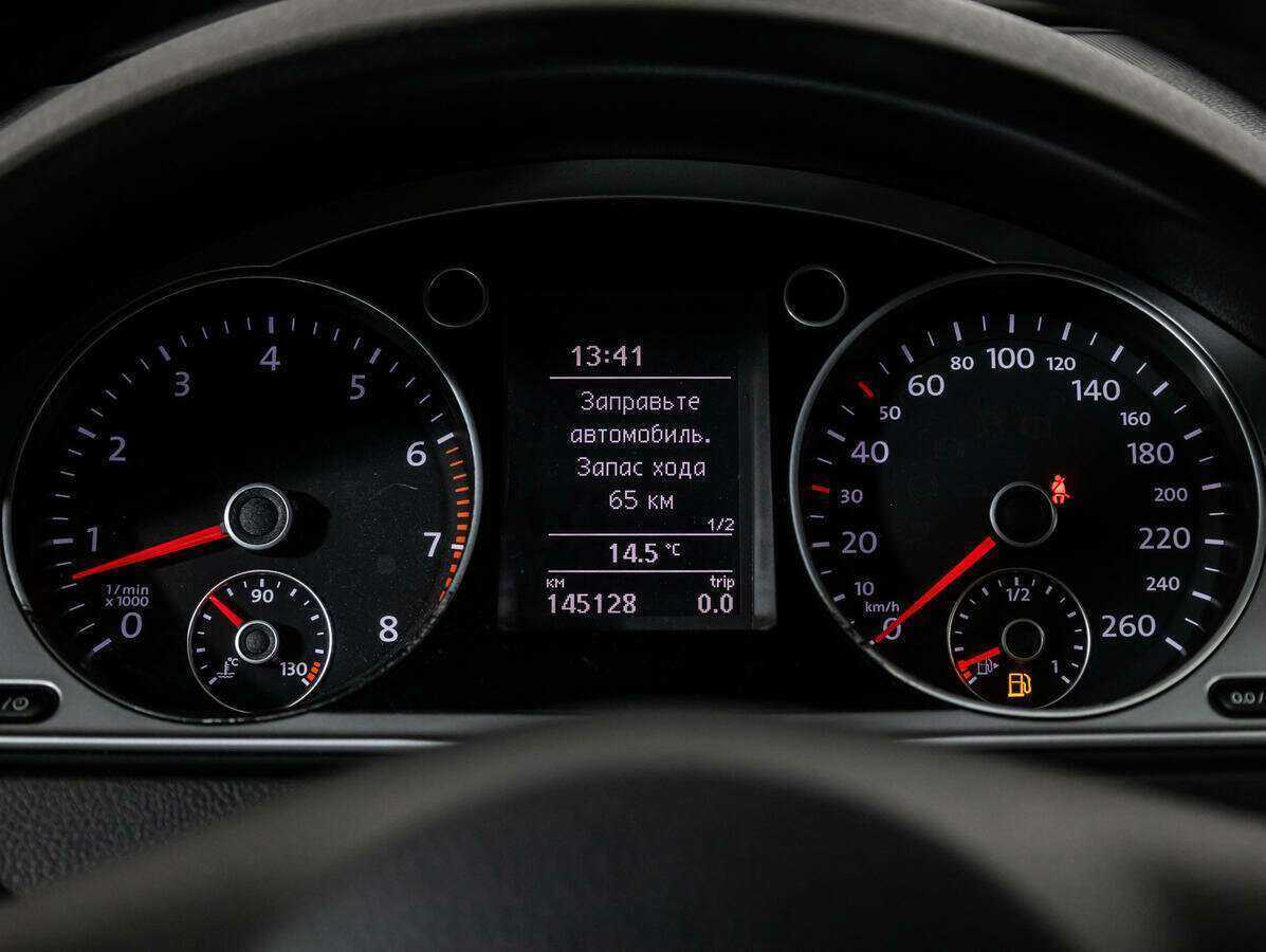 Volkswagen Passat, 2013 Фото №10