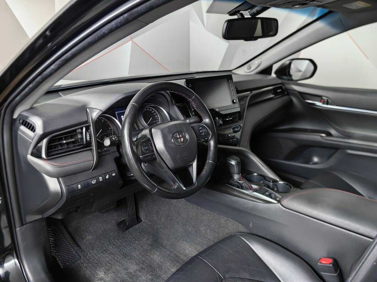 Toyota Camry, 2021 Фото №14