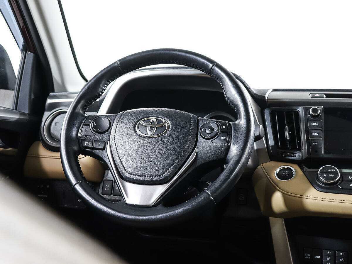 Toyota RAV4, 2018 Фото №13