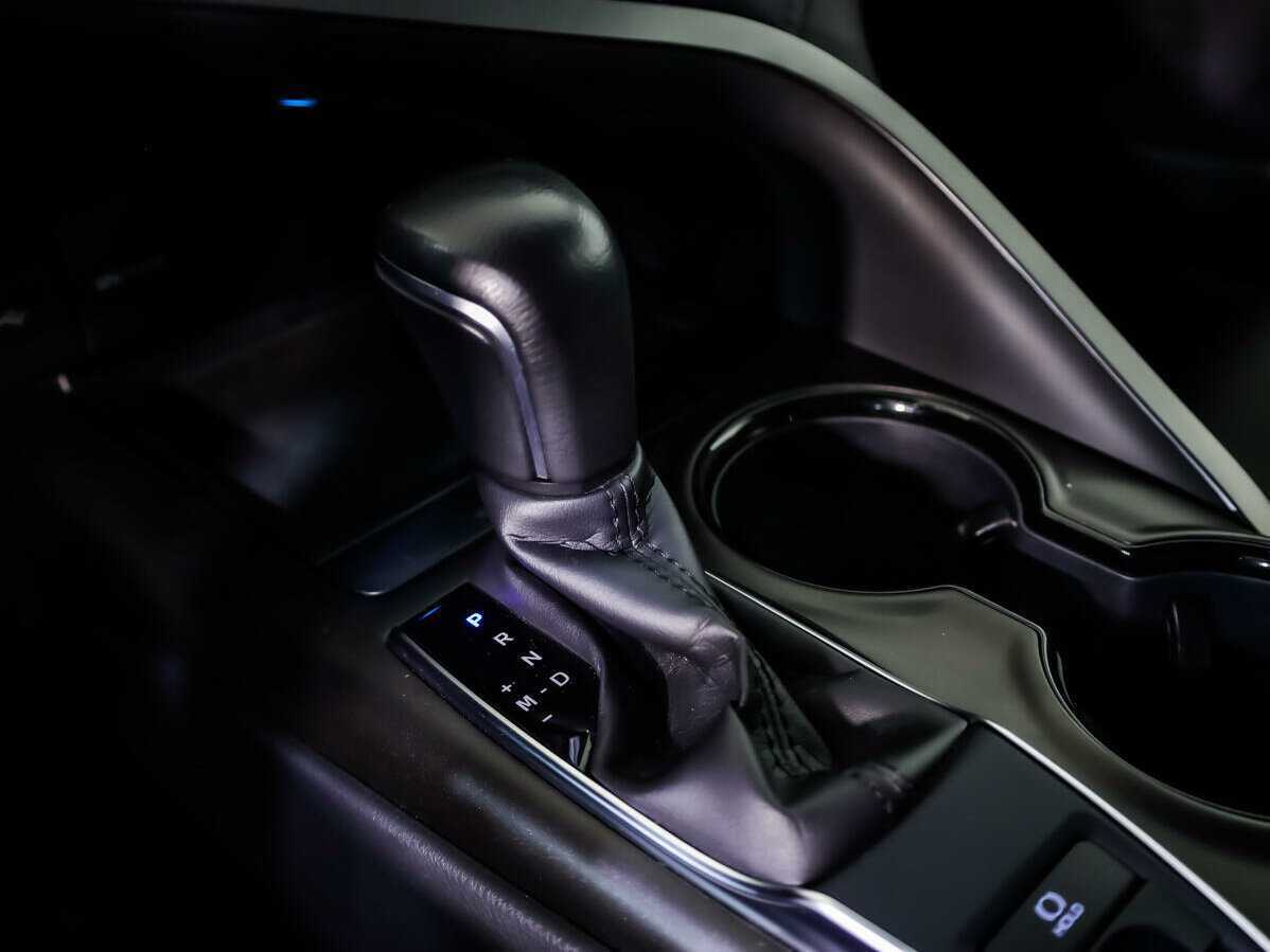 Toyota Camry, 2022 Фото №15