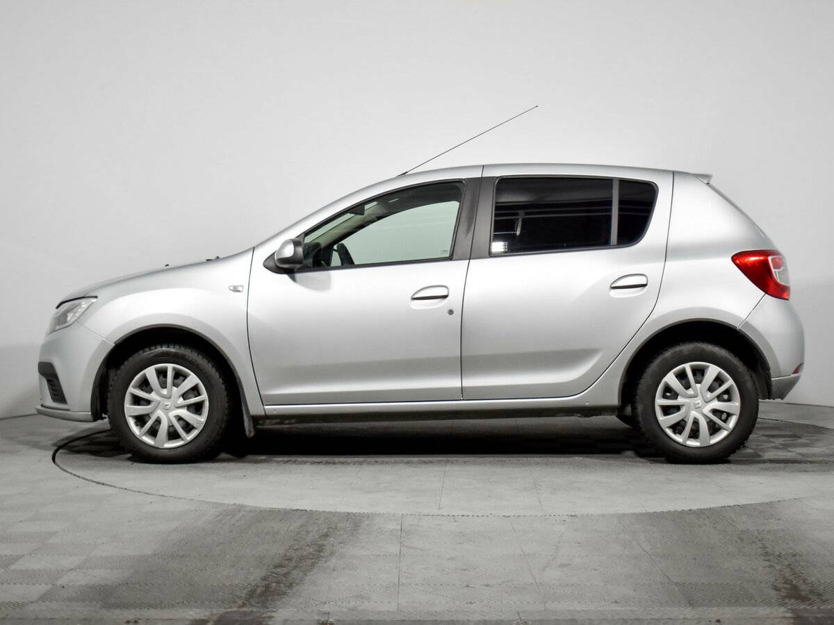 Renault Sandero II Рестайлинг, 2021 Фото №8
