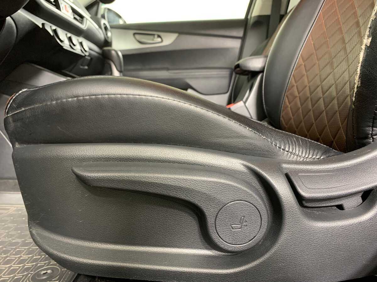 Kia Cerato, 2019 Фото №15