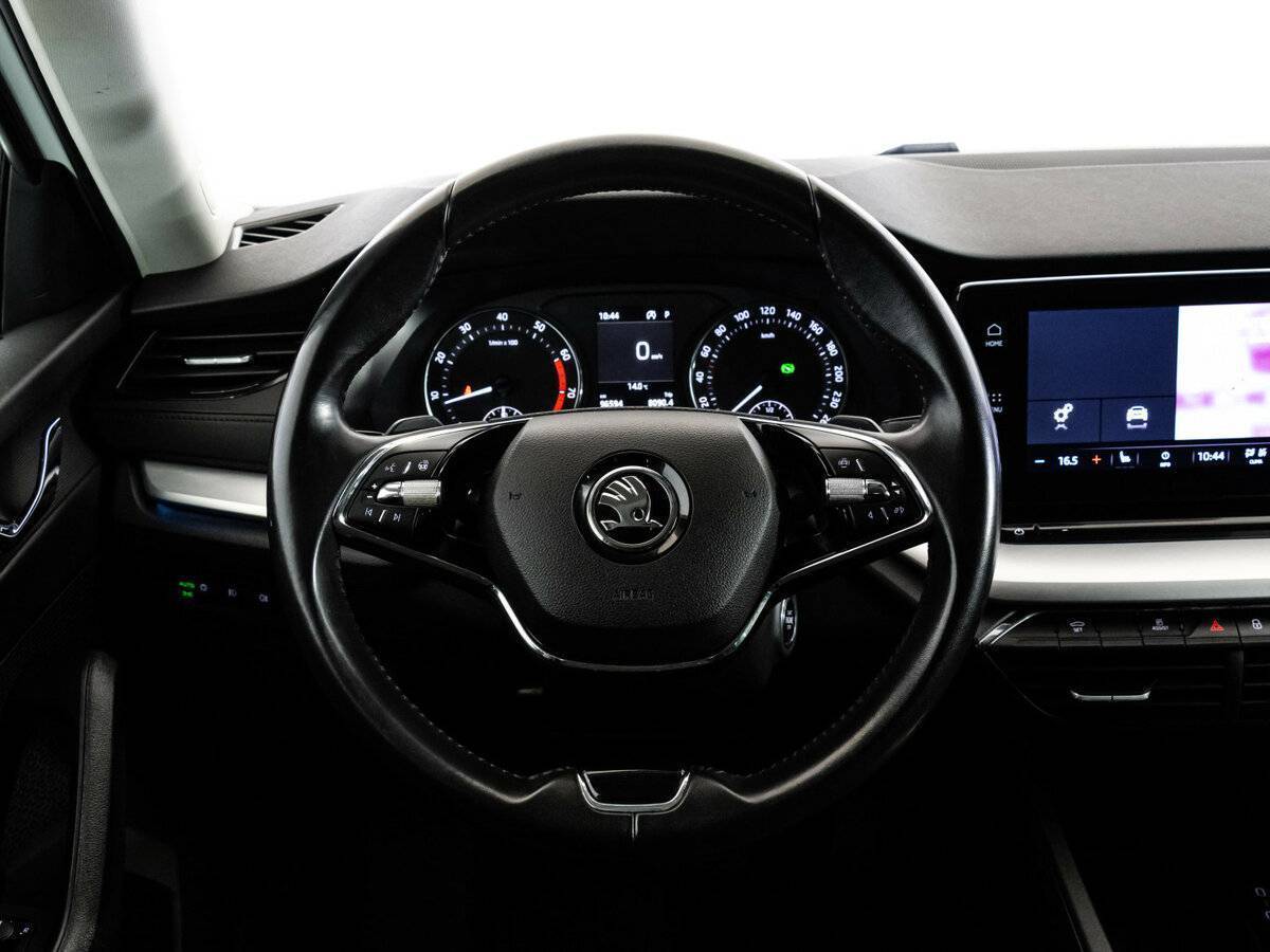 Skoda Octavia, 2021 Фото №12