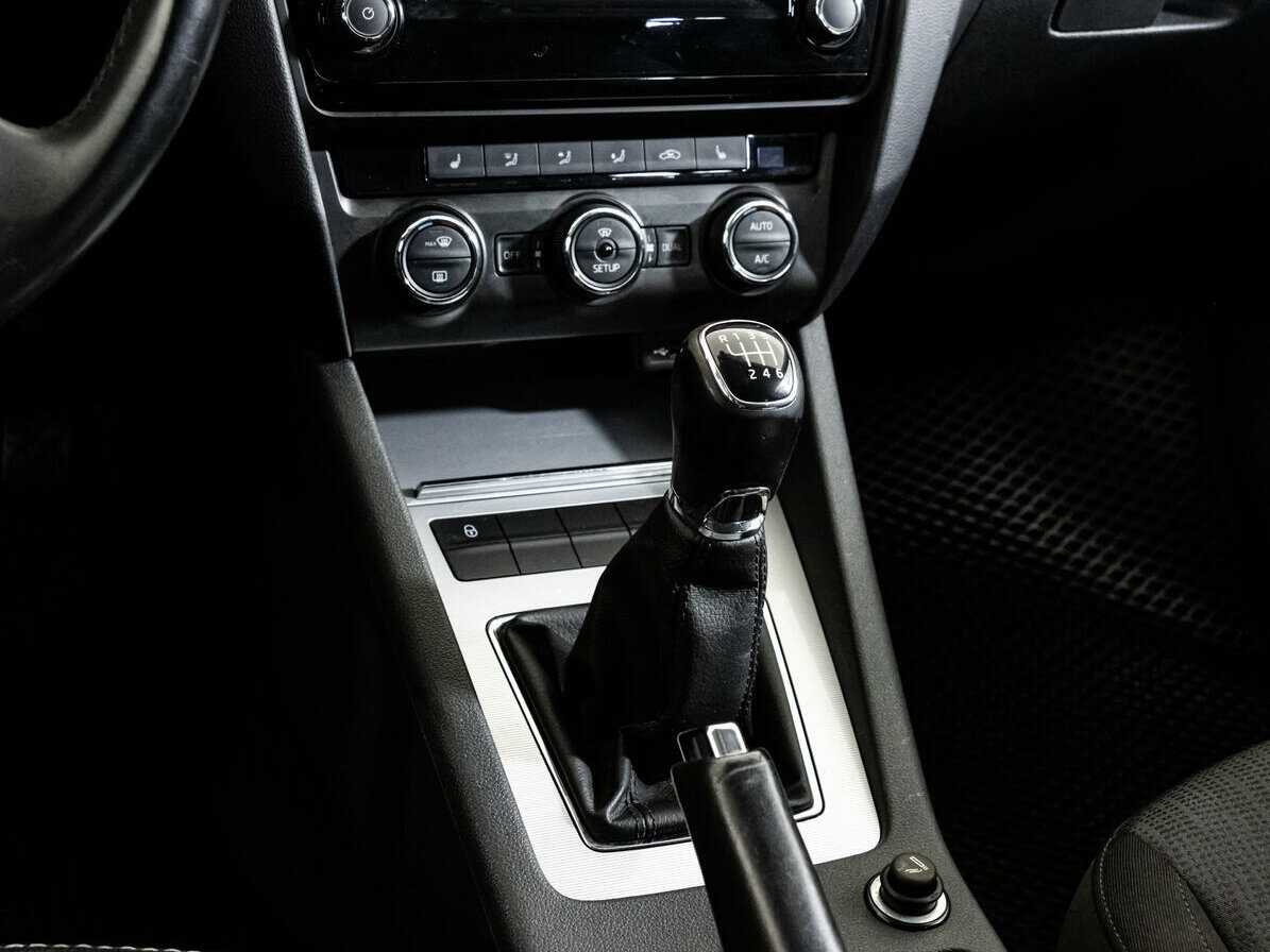 Skoda Octavia, 2015 Фото №11