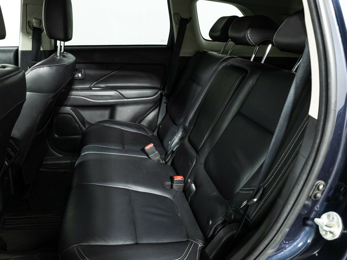 Mitsubishi Outlander III Рестайлинг 3, 2019 Фото №10