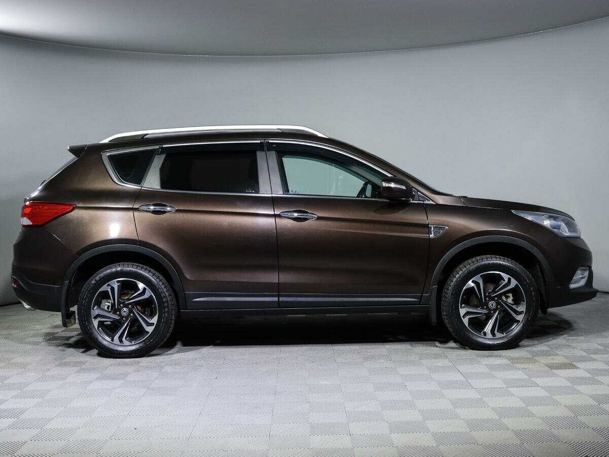 Dongfeng AX7, 2017 Фото №4