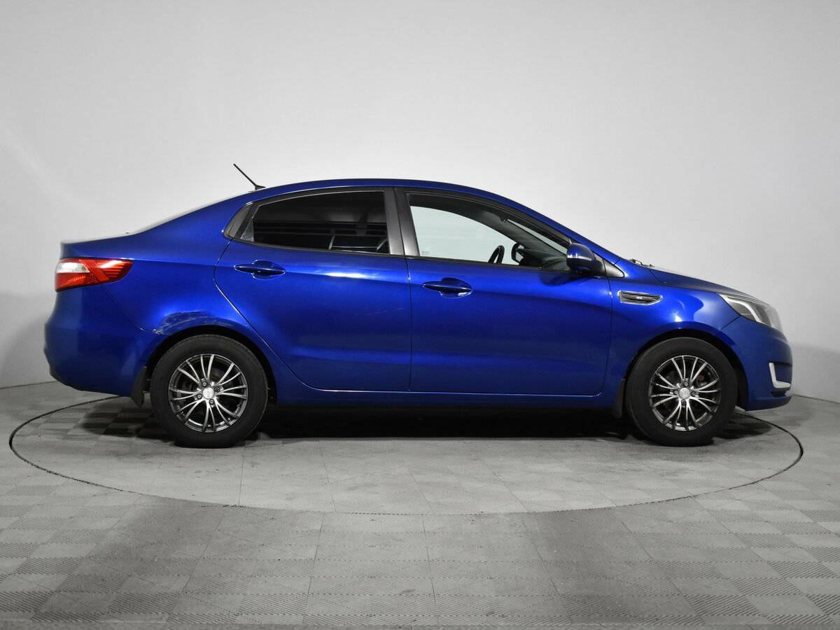 Kia Rio 5-speed, 2013 Фото №4