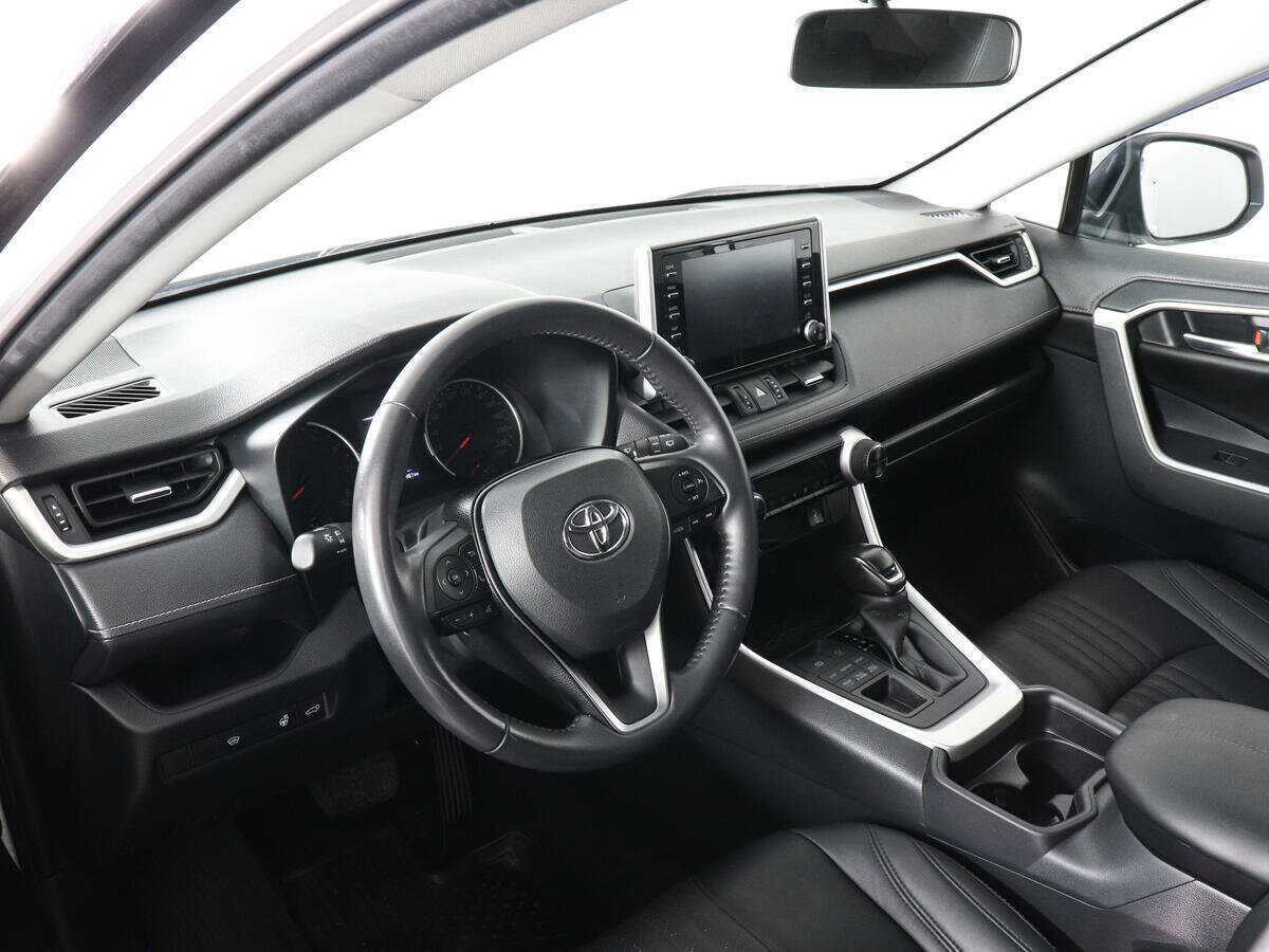 Toyota RAV4, 2020 Фото №8