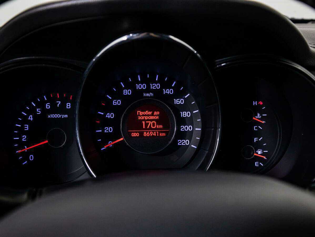 Kia Rio 5-speed, 2012 Фото №12