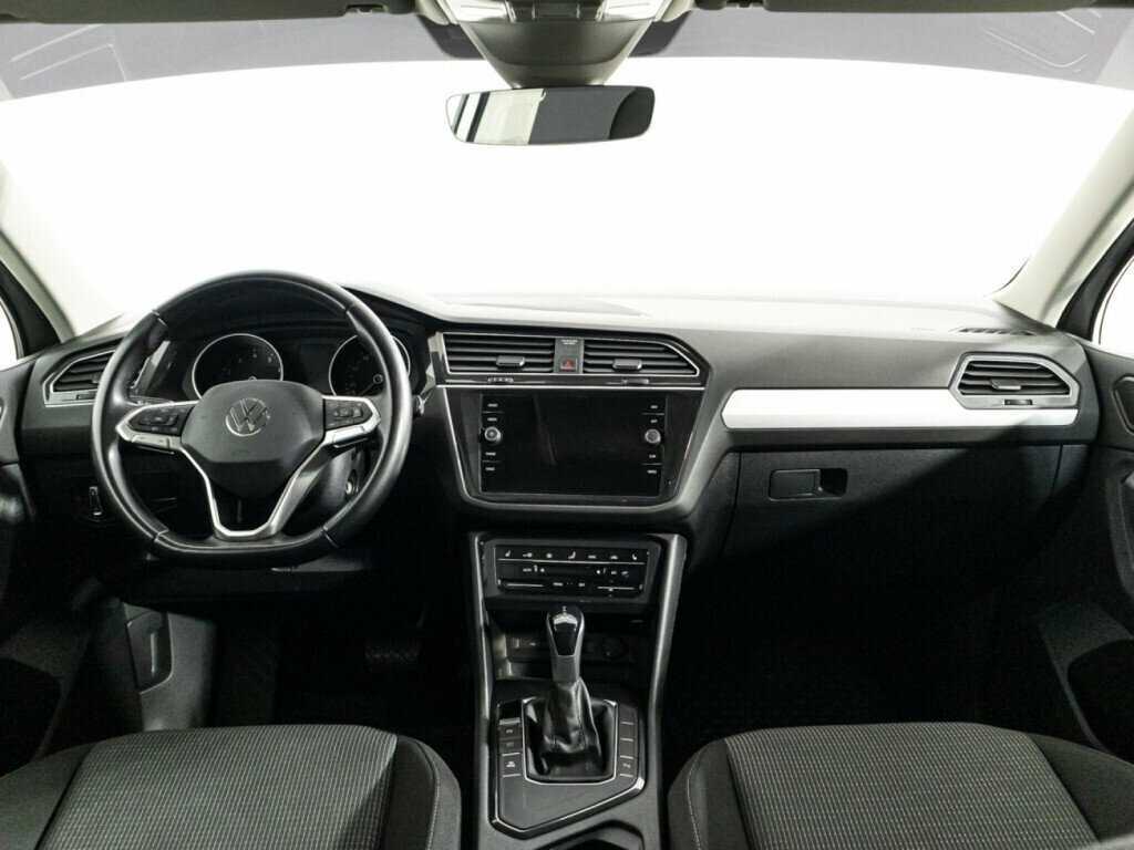 Volkswagen Tiguan, 2021 Фото №12