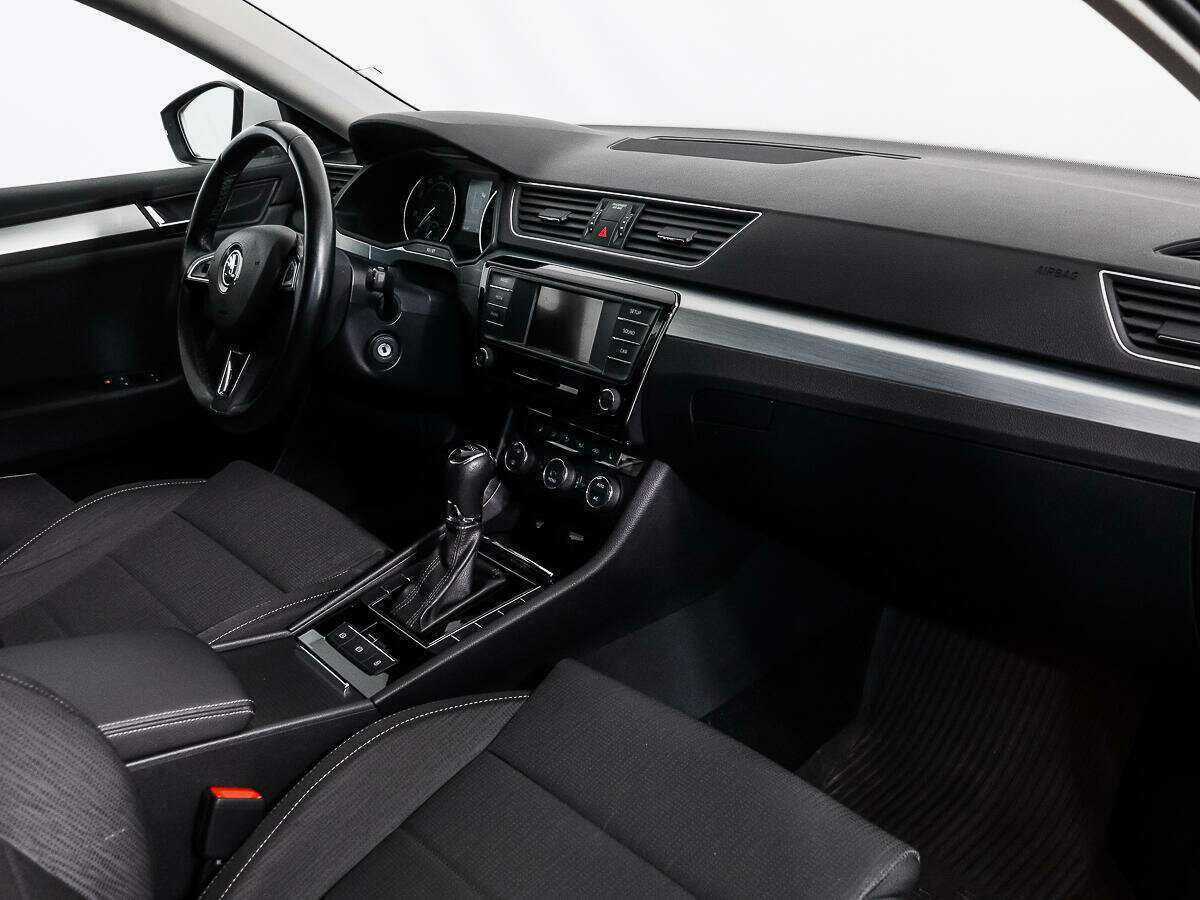 Skoda Superb, 2016 Фото №11