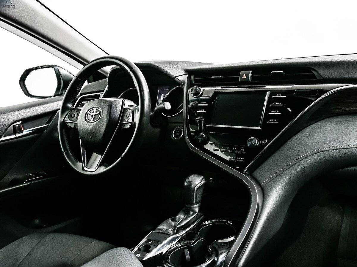 Toyota Camry, 2019 Фото №9