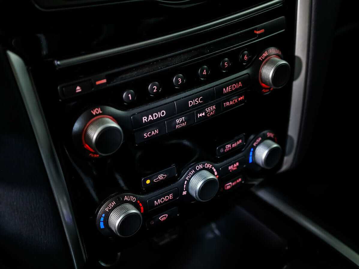 Nissan Pathfinder, 2020 Фото №15