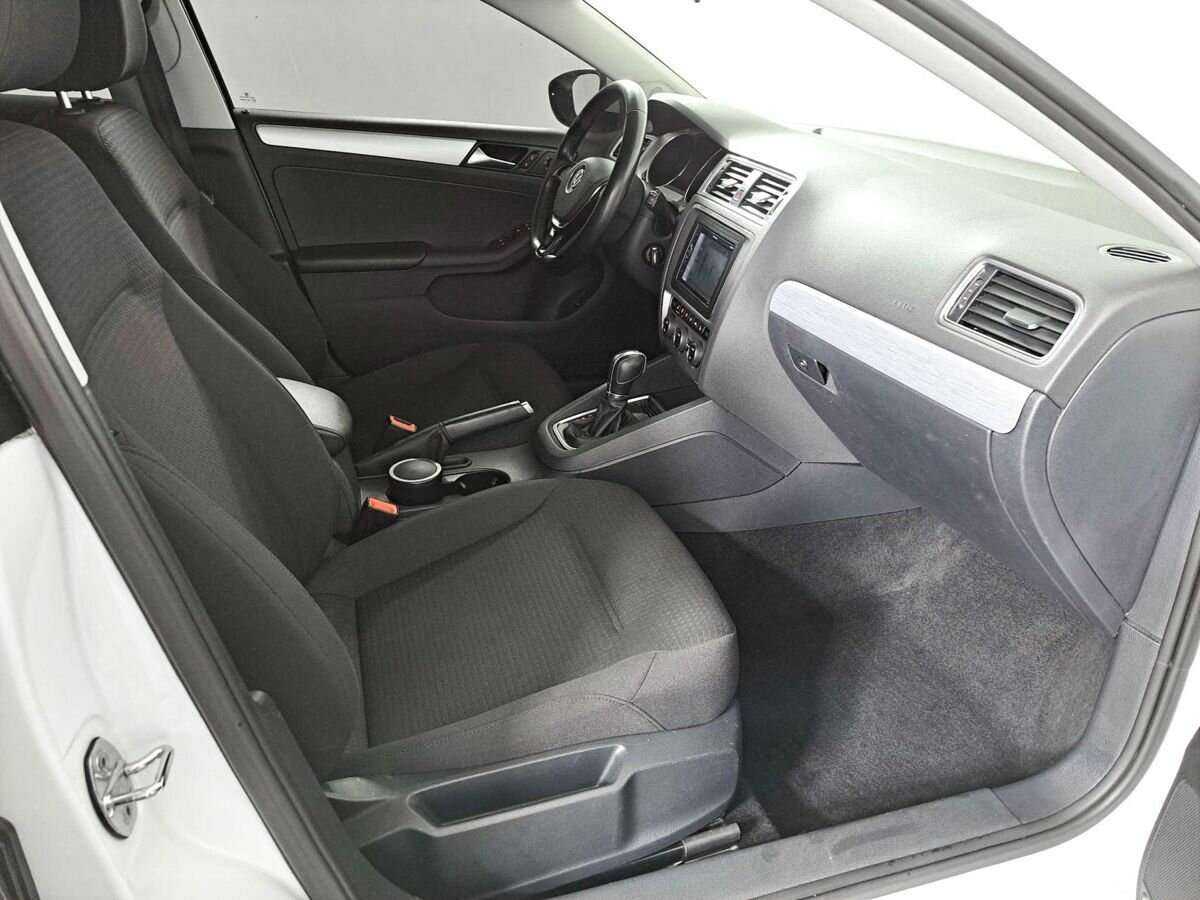 Volkswagen Jetta, 2016 Фото №11