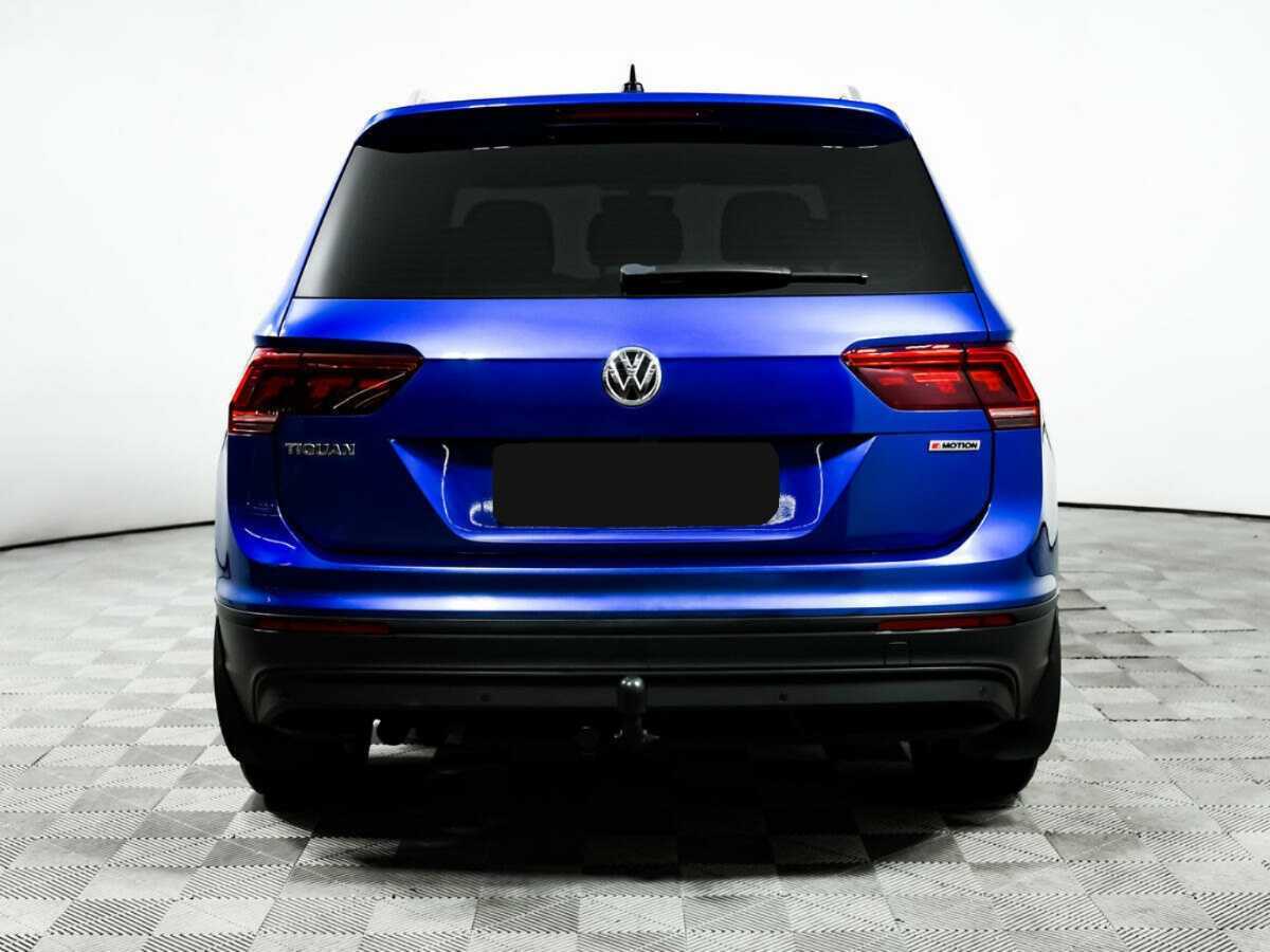 Volkswagen Tiguan, 2018 Фото №6