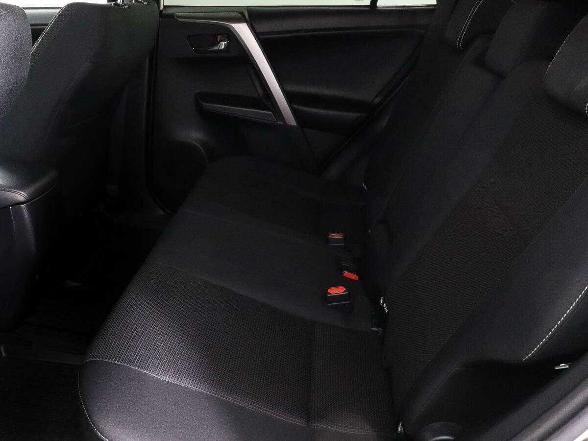 Toyota RAV4, 2019 Фото №7