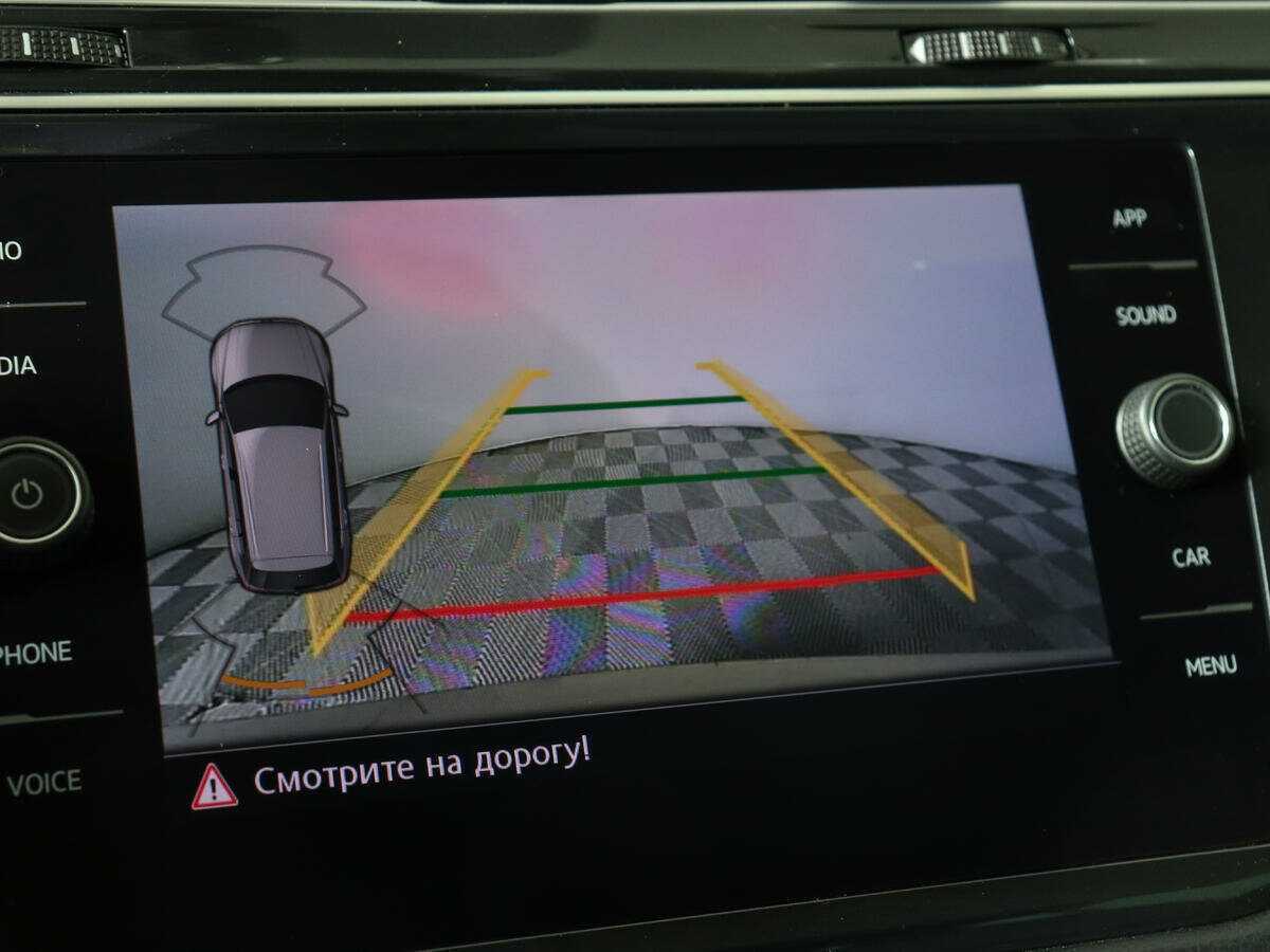 Volkswagen Tiguan, 2018 Фото №12