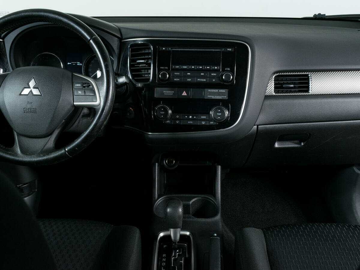 Mitsubishi Outlander, 2012 Фото №11