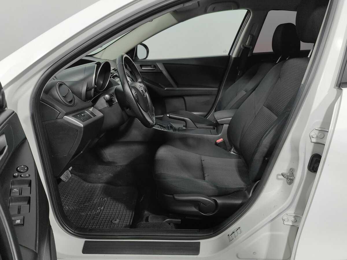 Mazda 3, 2012 Фото №9