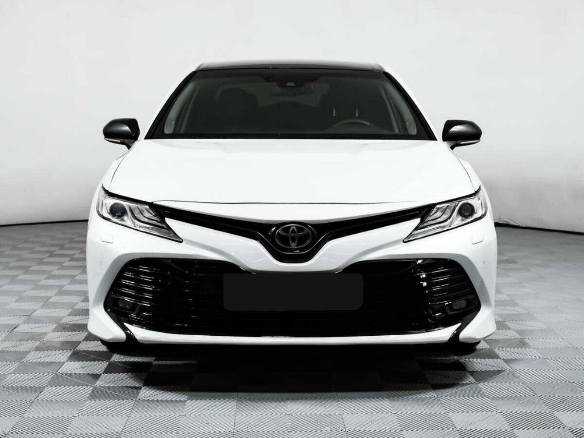 Toyota Camry, 2019 Фото №2