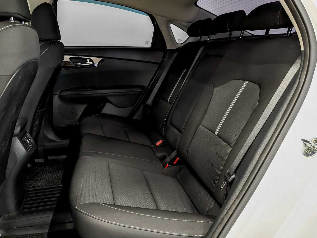 Kia Cerato, 2019 Фото №12