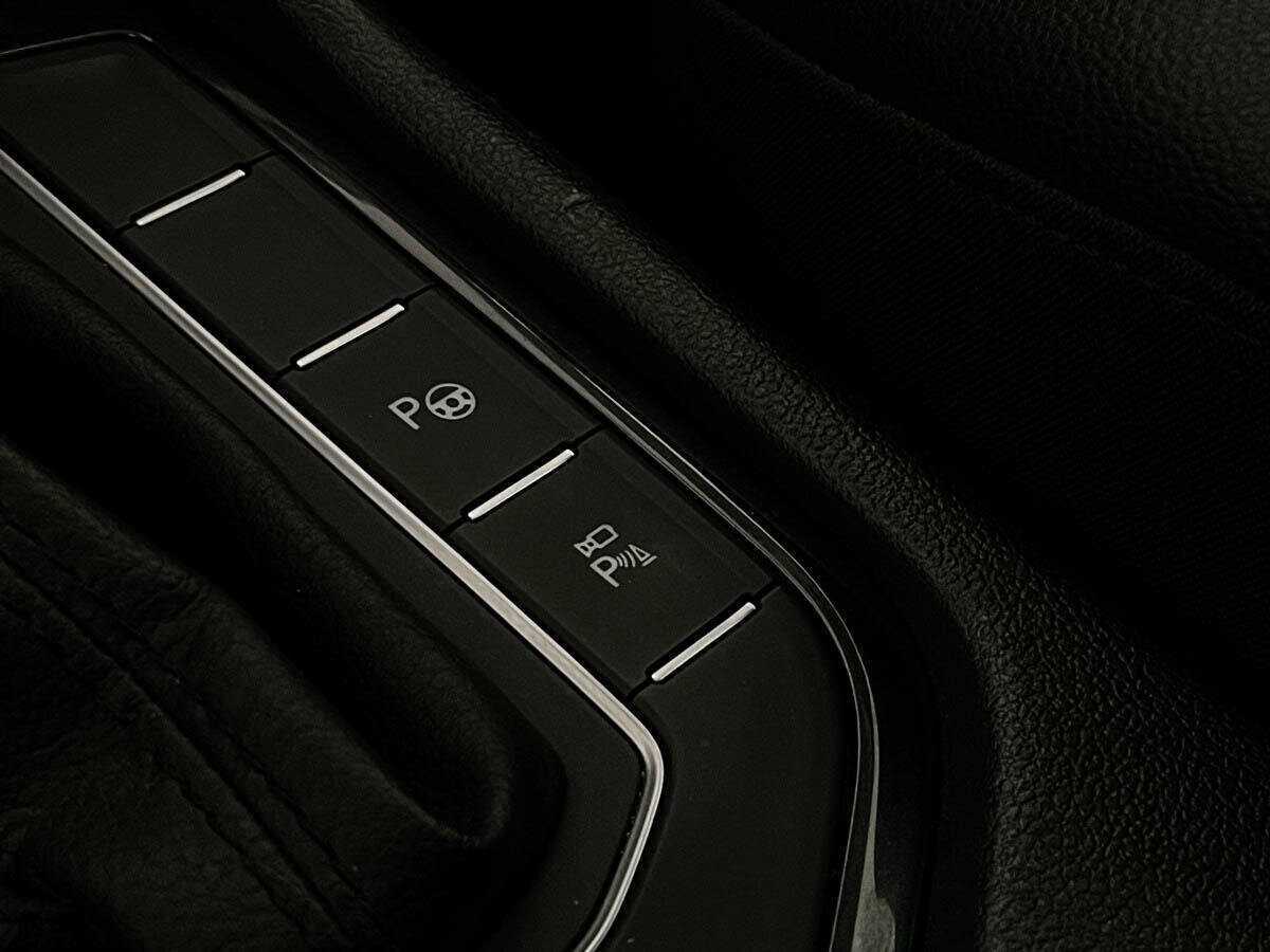 Volkswagen Tiguan, 2017 Фото №16