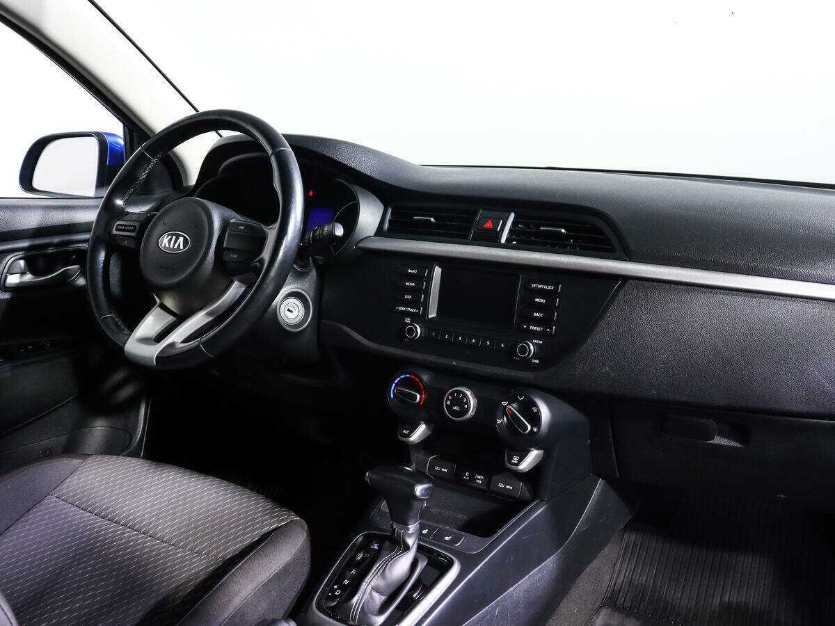 Kia Rio X-Line, 2018 Фото №7