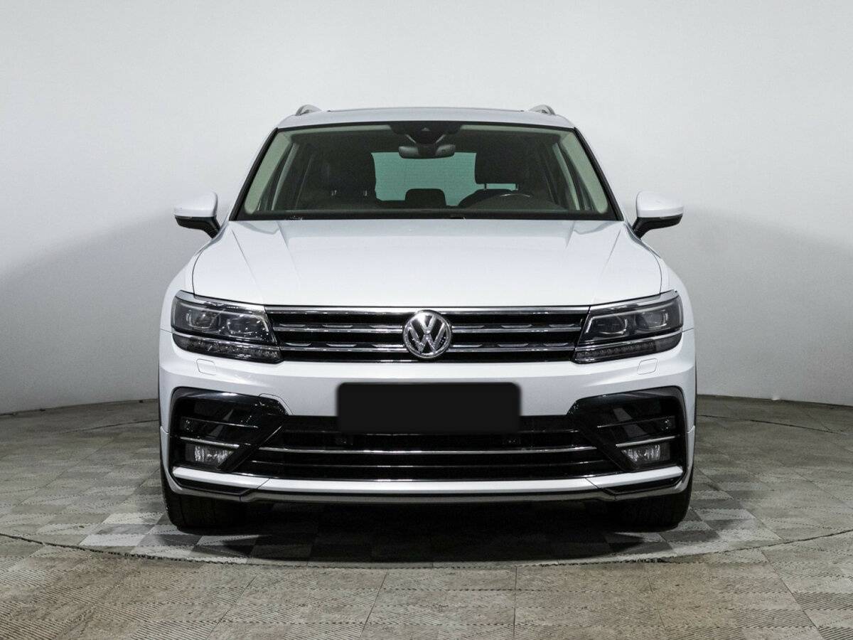 Volkswagen Tiguan, 2019 Фото №2