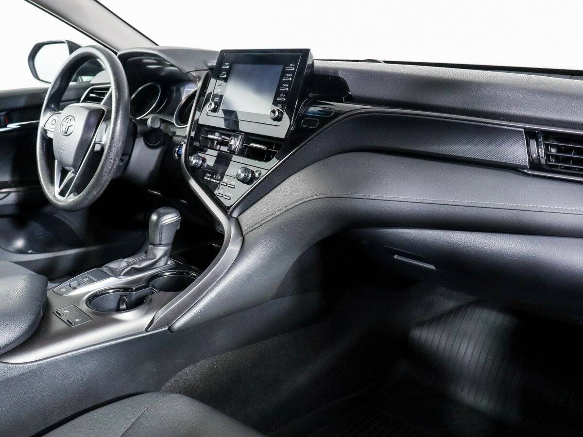 Toyota Camry, 2021 Фото №6
