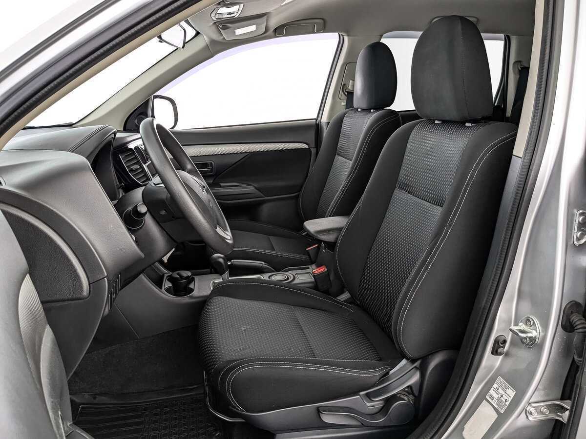 Mitsubishi Outlander, 2015 Фото №16