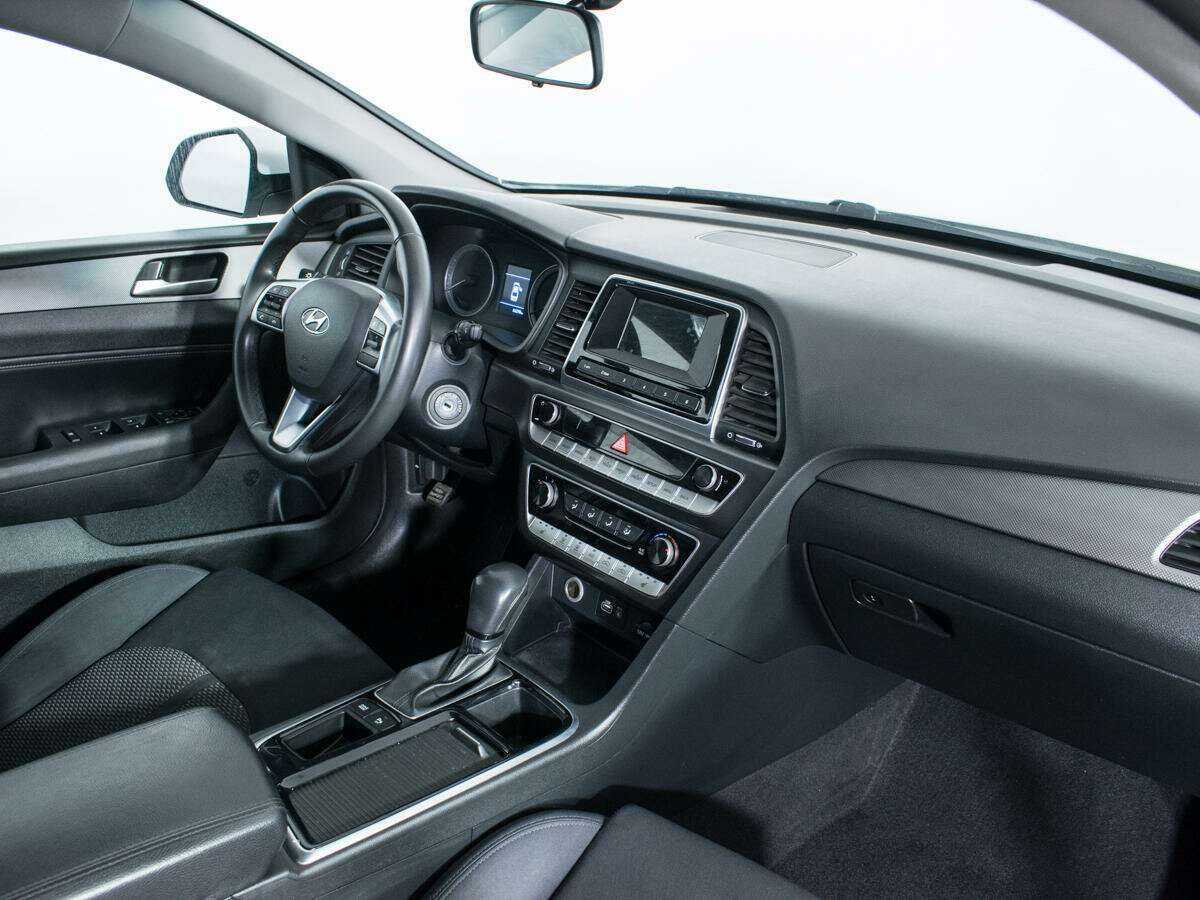 Hyundai Sonata, 2019 Фото №9