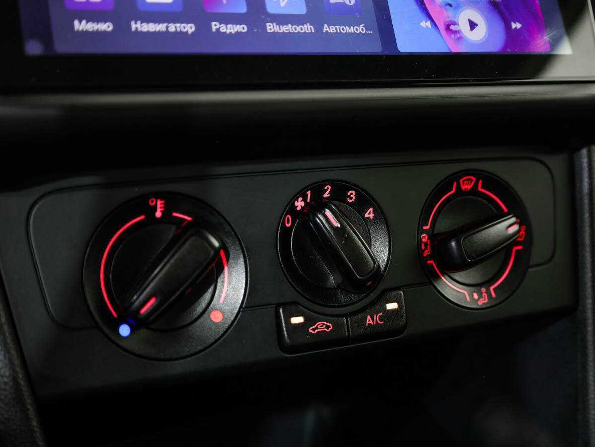 Volkswagen Polo, 2017 Фото №14