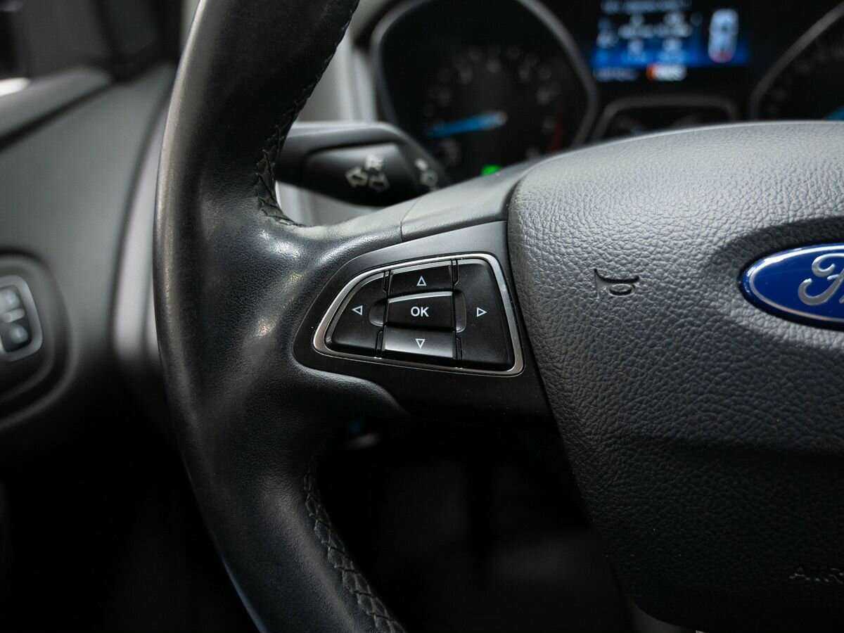 Ford Focus, 2019 Фото №20