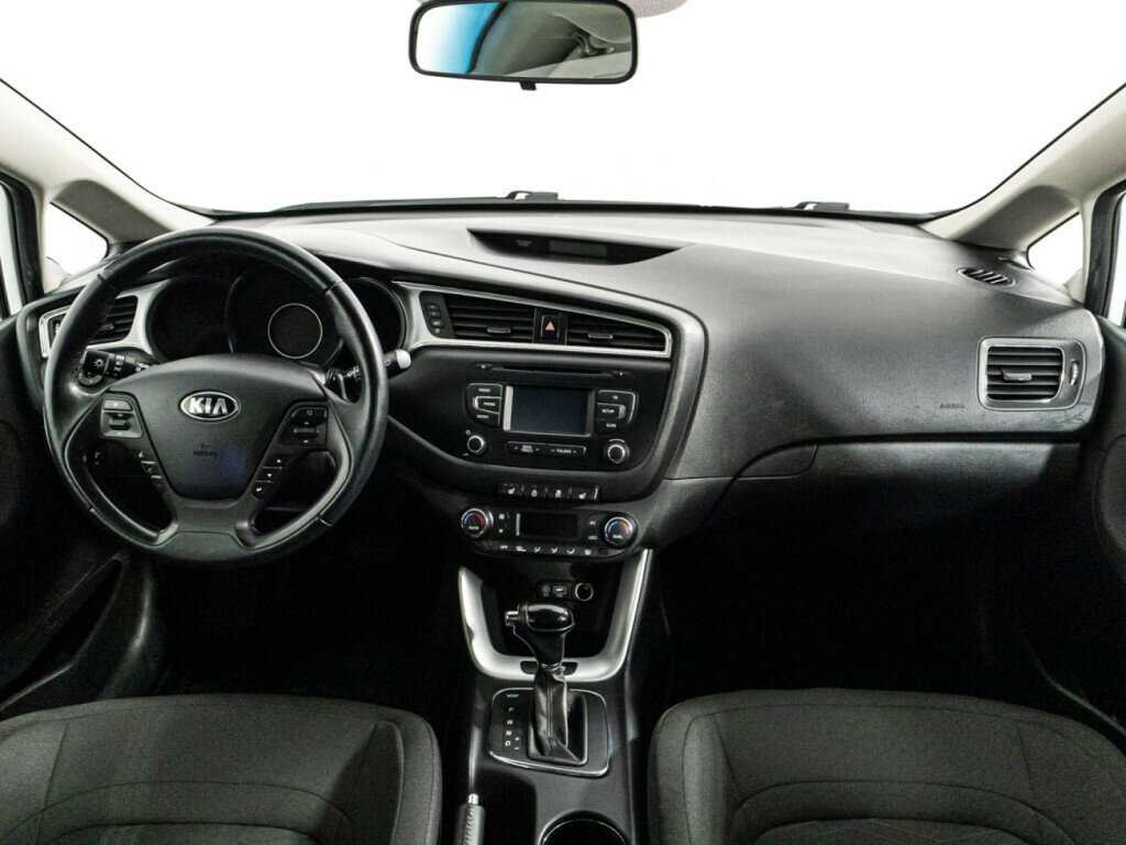 Kia Ceed, 2018 Фото №13