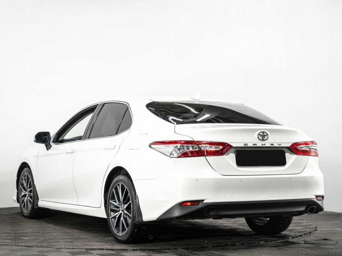 Toyota Camry, 2022 Фото №6