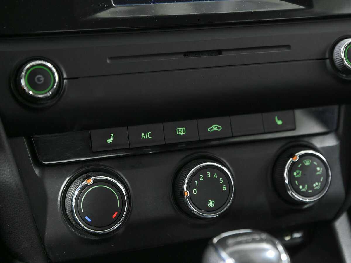 Skoda Octavia, 2016 Фото №12