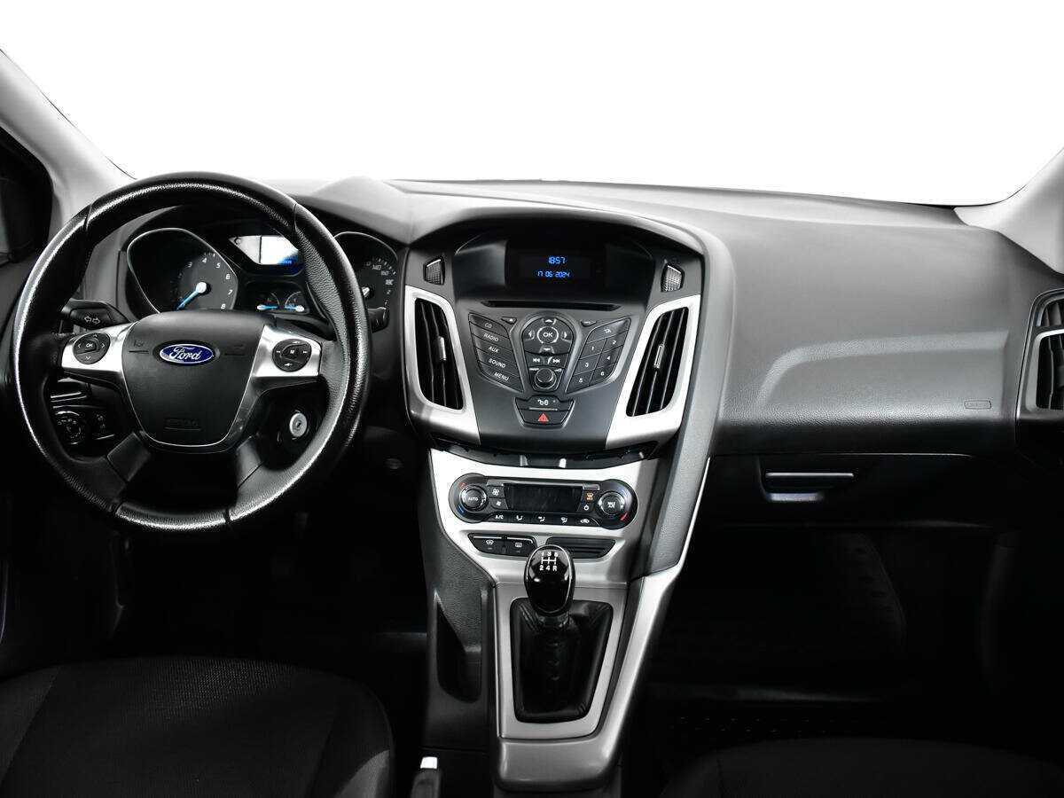 Ford Focus, 2012 Фото №10