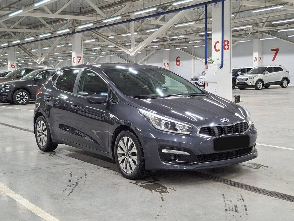 Kia Ceed II Рестайлинг, 2018 Фото №3