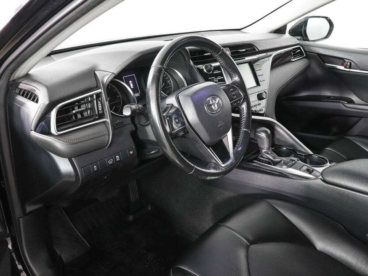 Toyota Camry, 2019 Фото №9