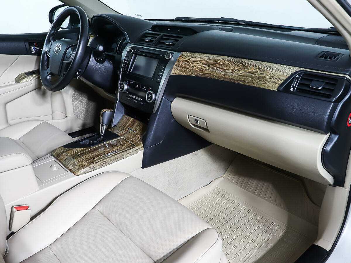 Toyota Camry, 2014 Фото №11