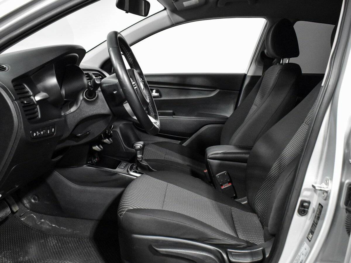 Kia Rio X-Line, 2020 Фото №10