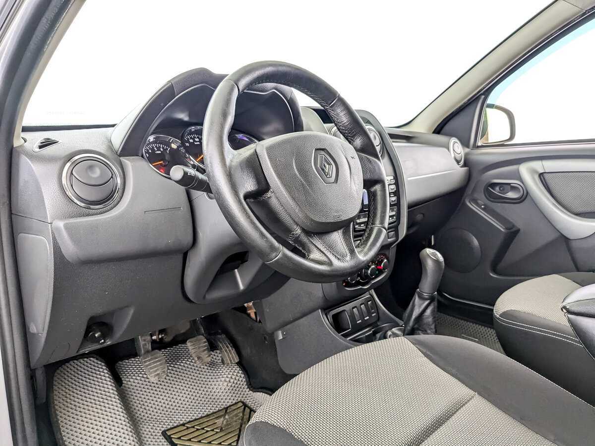 Renault Duster, 2017 Фото №14